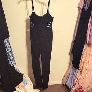 Haute Monde, Size Large, Black